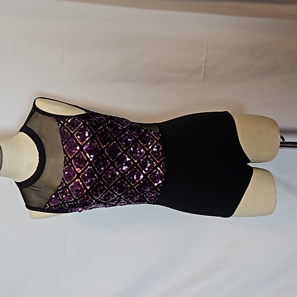 Weissman dance costume, 2 pc, small adult, purple, black, geometric design - Picture 9 of 13
